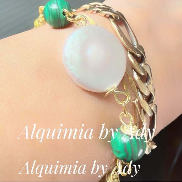 Aventurine and pearls Multi-Green and Silver Beaded Bracelet Set